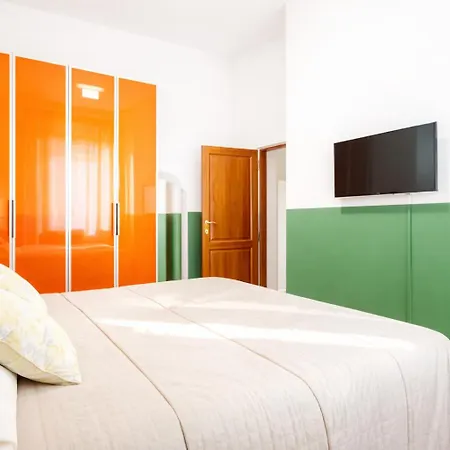Leopardi Relax House Apartmán *